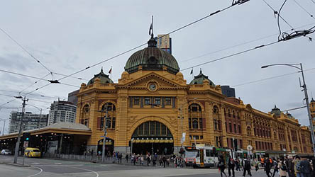 melbourne flinders station